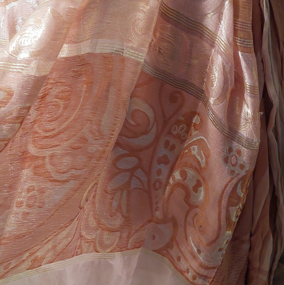 Women's scarf